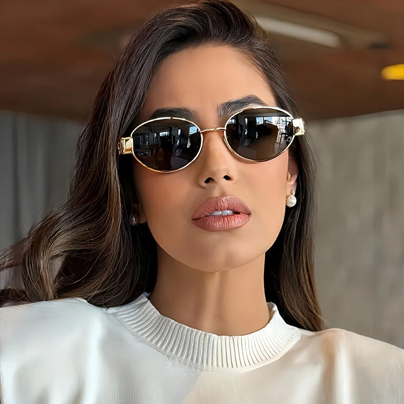 MetroVibe™ Classic Oval Metal Sunglasses